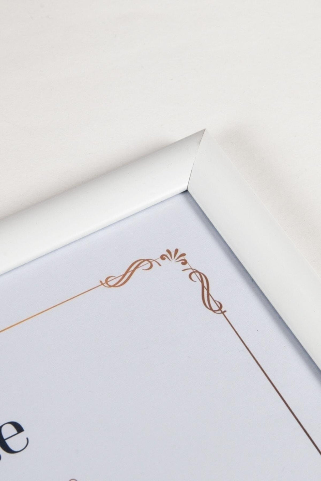 Klasik A4 Çerçeve Beyaz Kırılmaz Pvc Camlı 21x30 Sertifika Diploma Belge Fotoğraf Için 002